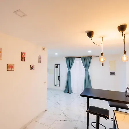 Man House *